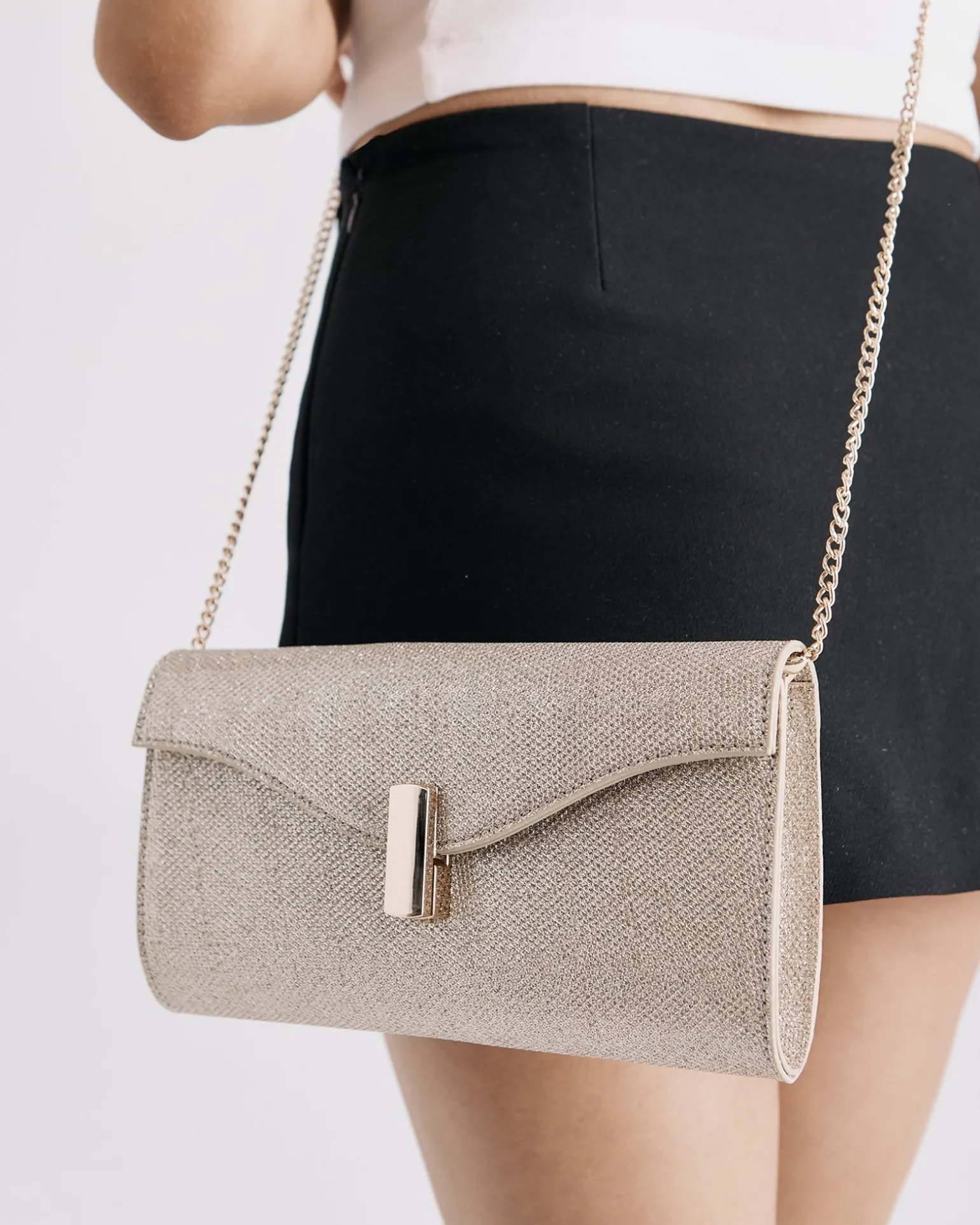 ALYSSE · Metallic Metallic Clutch