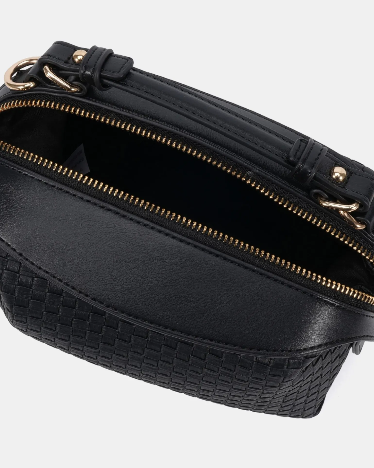 ANNETTE BLACK TOP HANDLE BAG