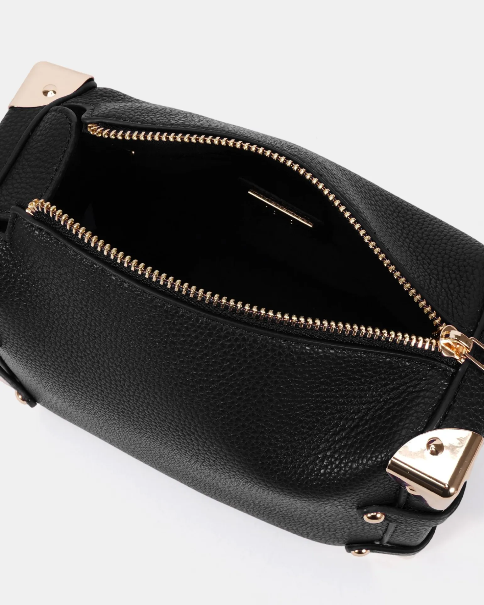 ARMIE Black Pebble SHOULDER BAG