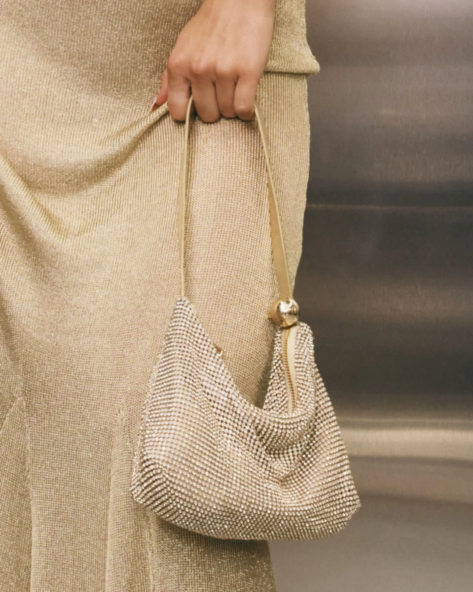 AURALIAS GOLD TOP HANDLE BAG
