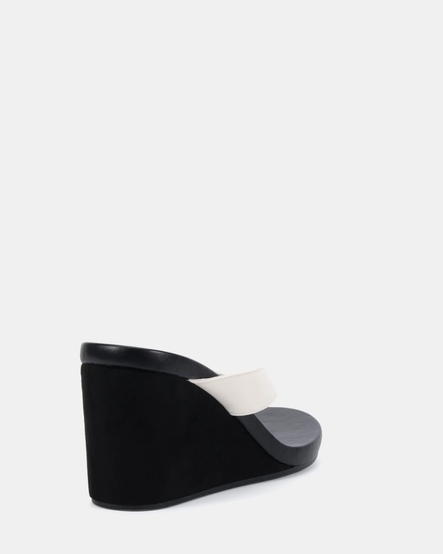 BACI WHITE