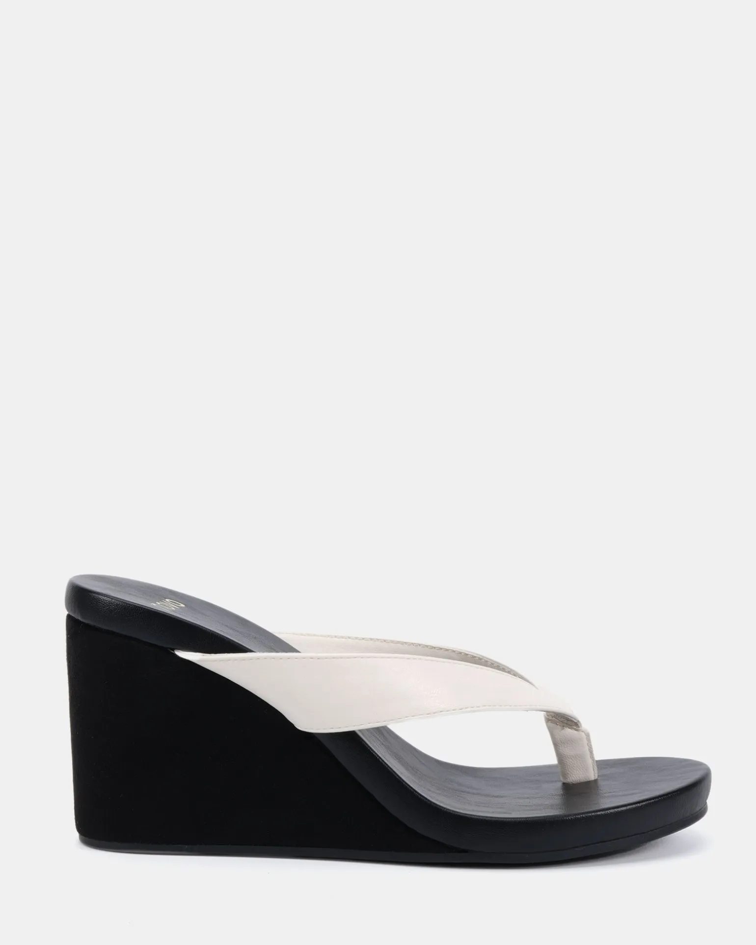 BACI WHITE