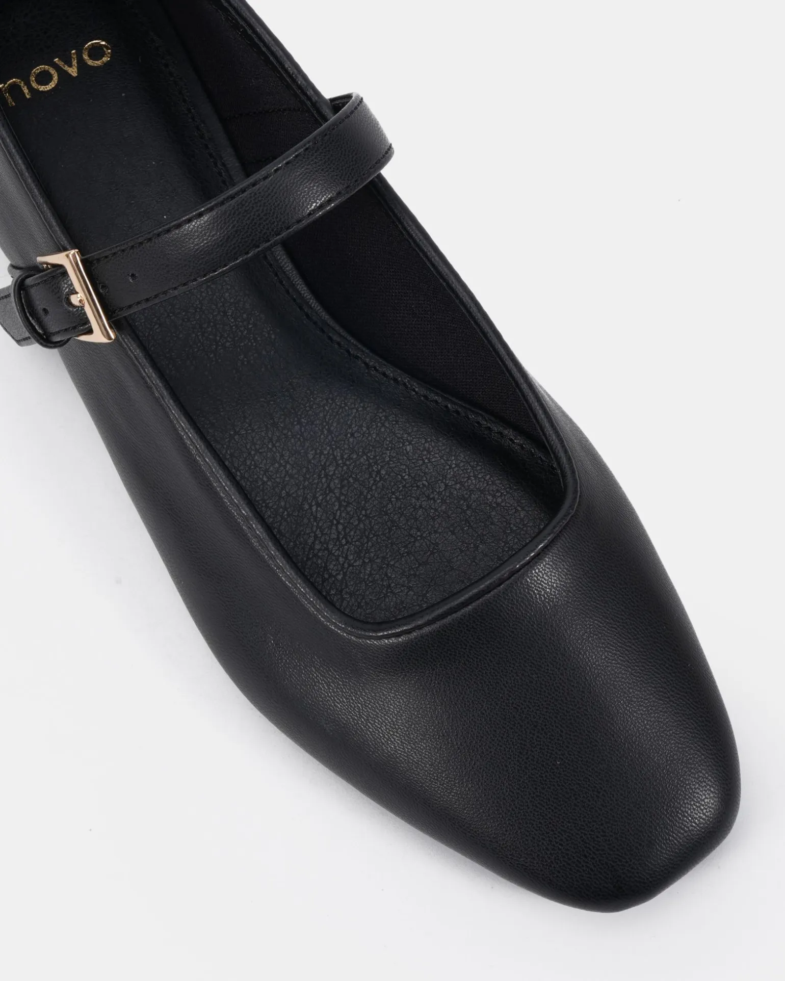 CALMLY BLACK Ballet Flats