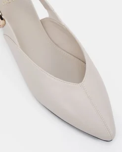 CARITAS CREAM SMOOTH Ballet Flats