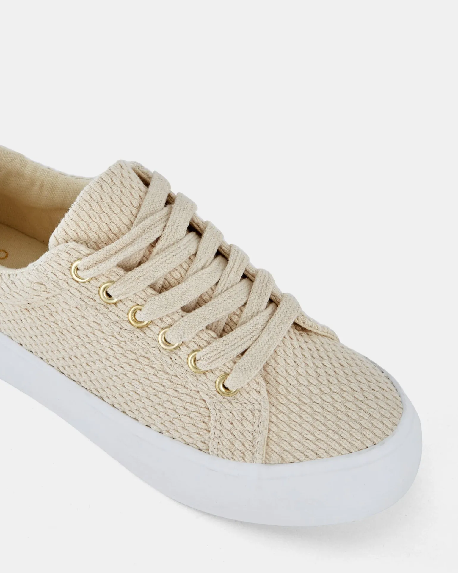 CARL BEIGE Lace Up Sneakers