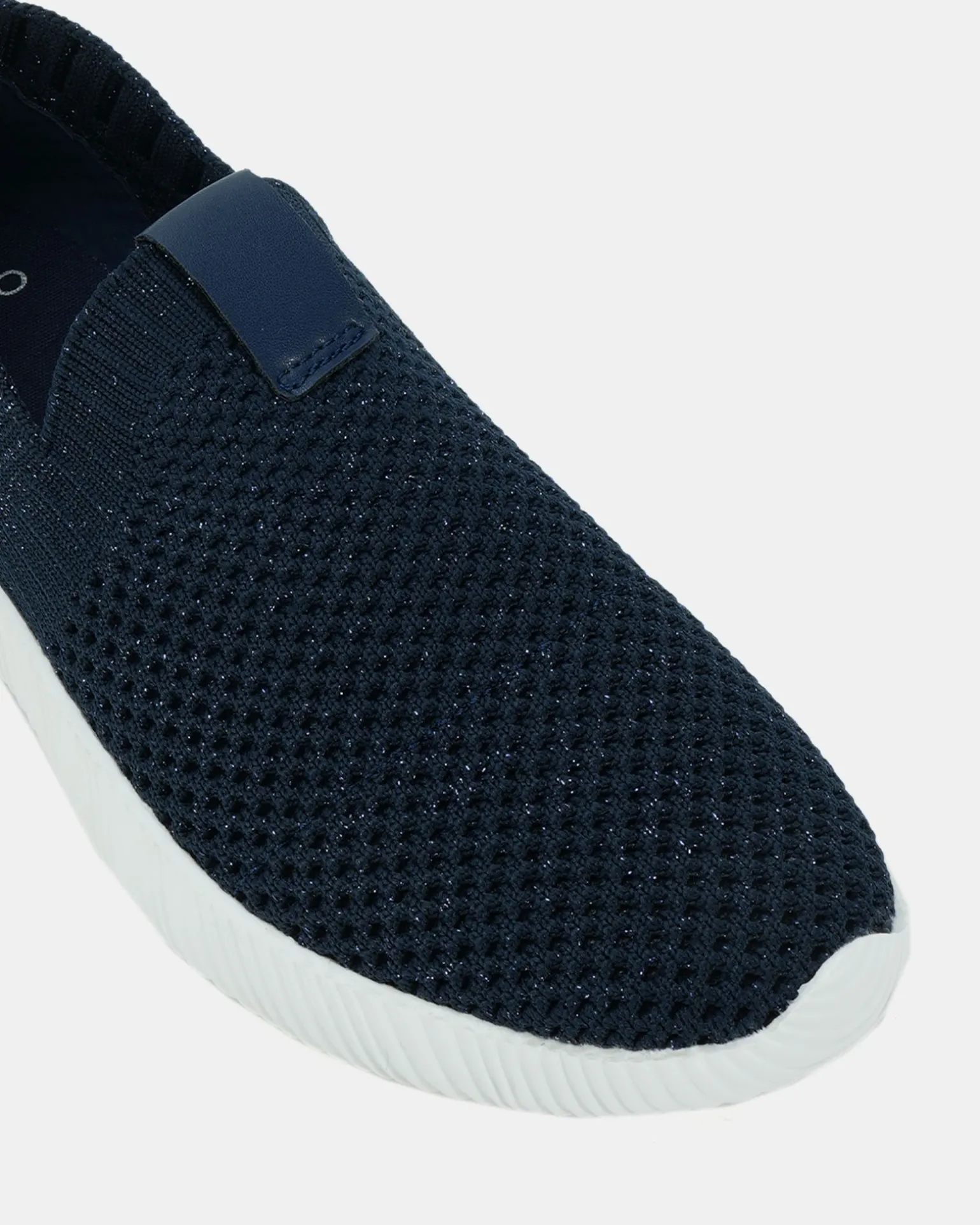 CHAVEZ NAVY Leisure Sneakers