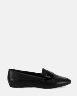COUNT BLACK Ballet Flats