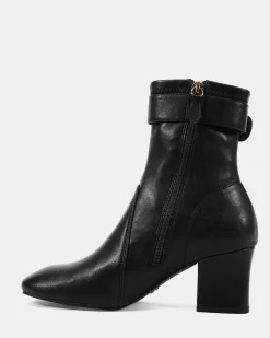 DANNI BLACK Ankle Boots