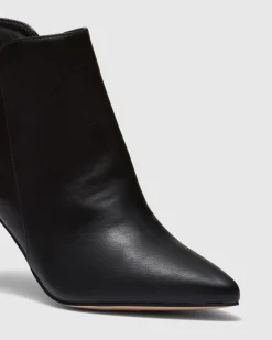 DELMONT BLACK Slip On Boots
