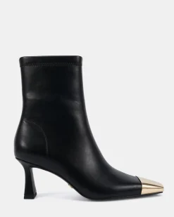 DELULU BLACK Ankle Boots