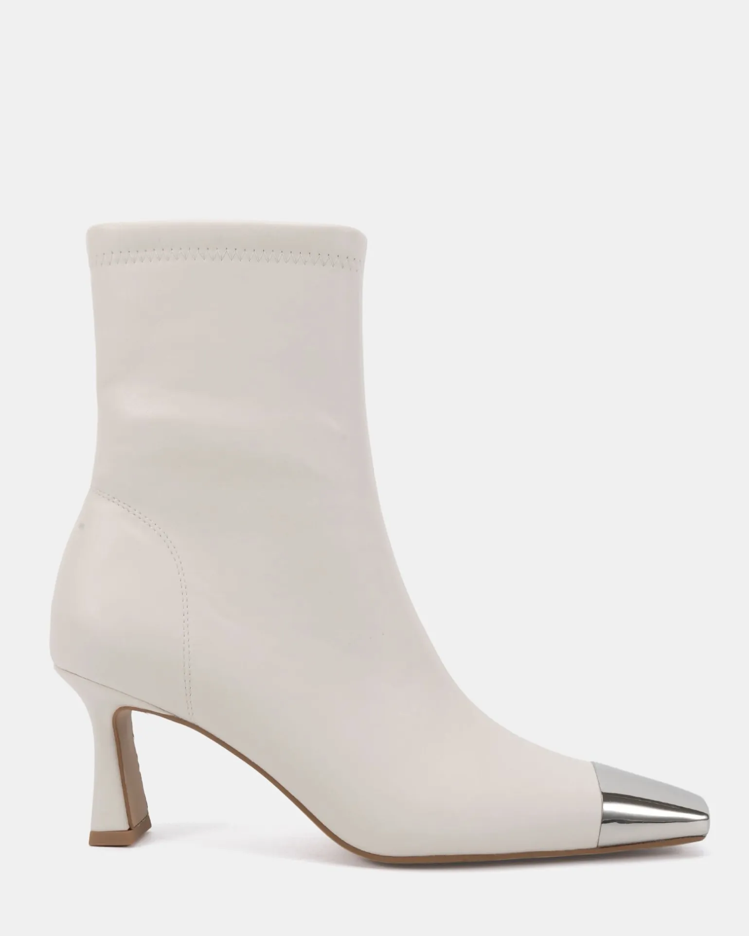 DELULU WHITE Heeled Boots
