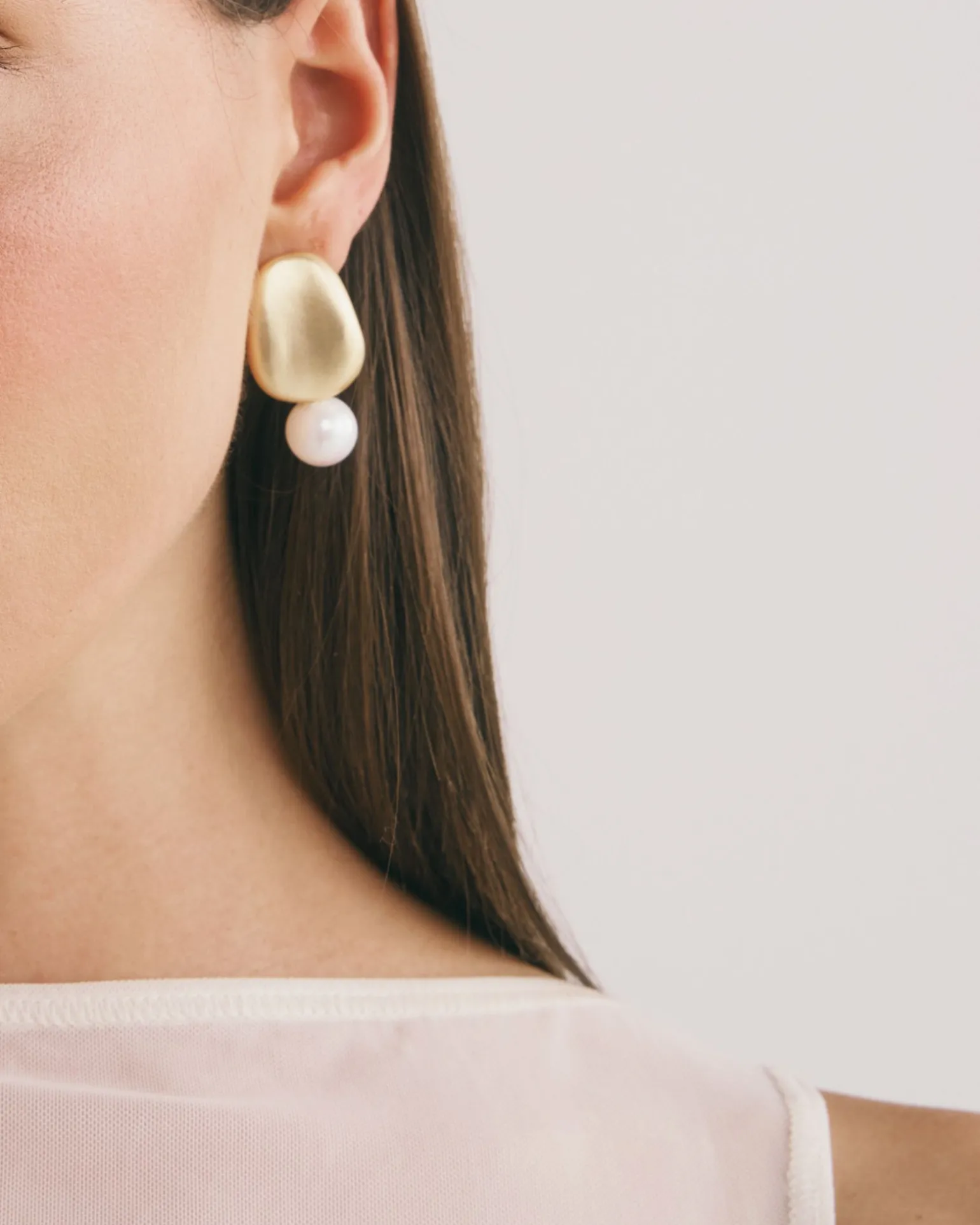 EARRING - BARCELONA Metallic Earrings