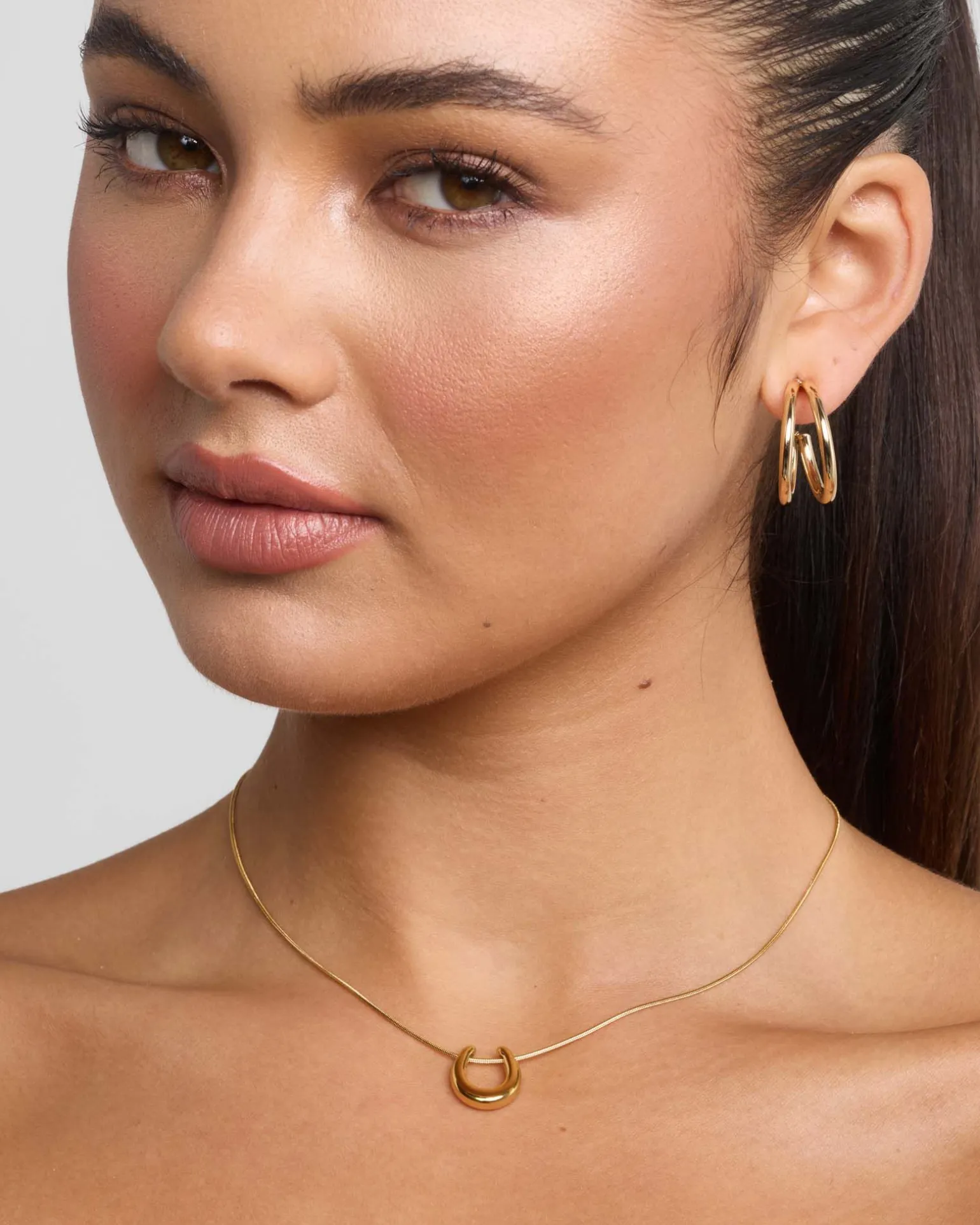 EARRING - CLEO Metallic Earrings