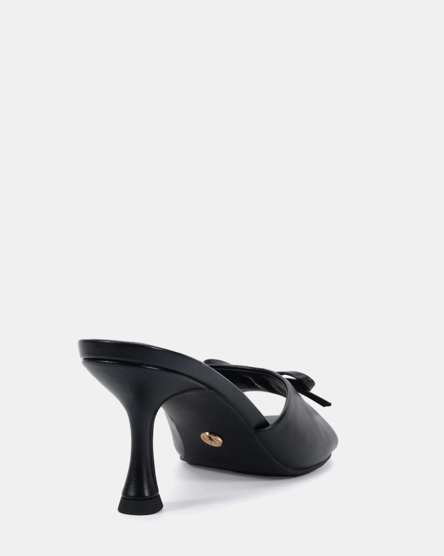 FIA BLACK Low Heels