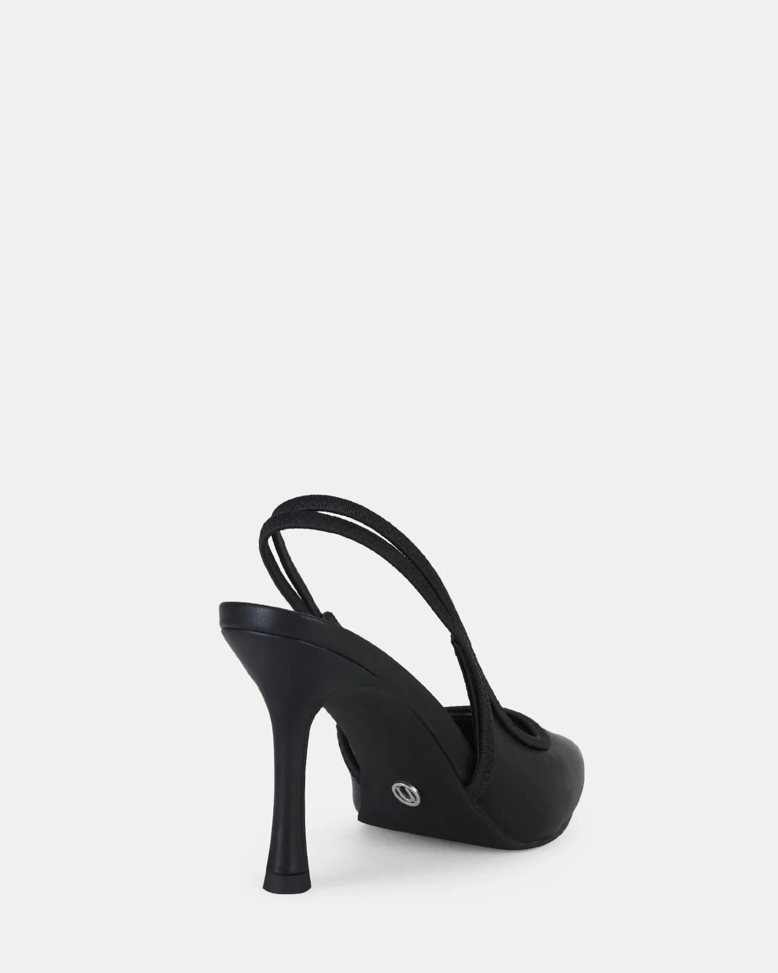 IANTHE BLACK Closed Toe Heels