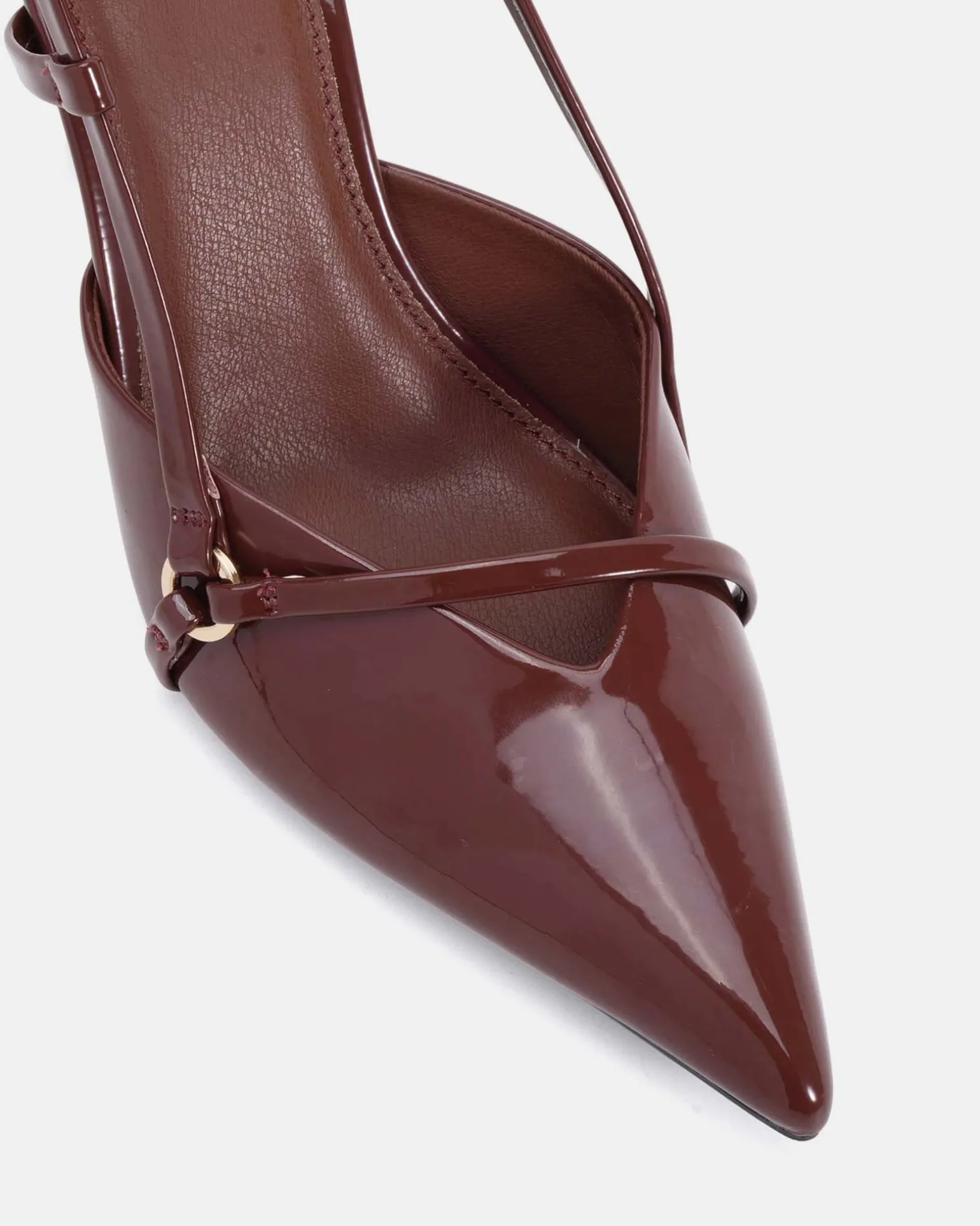 IDLE PLUM PATENT Pumps
