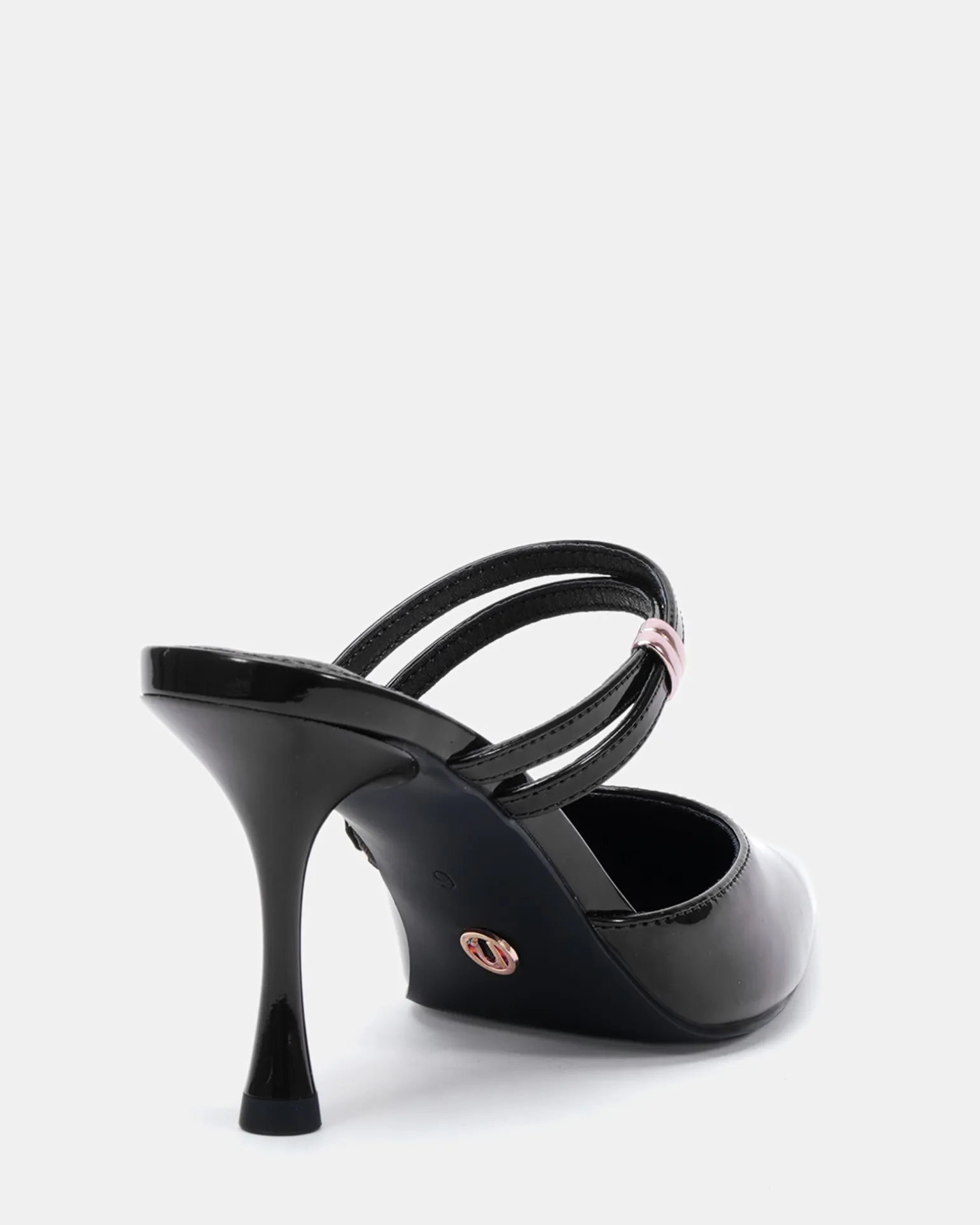 IDONEA Black Patent High Heels