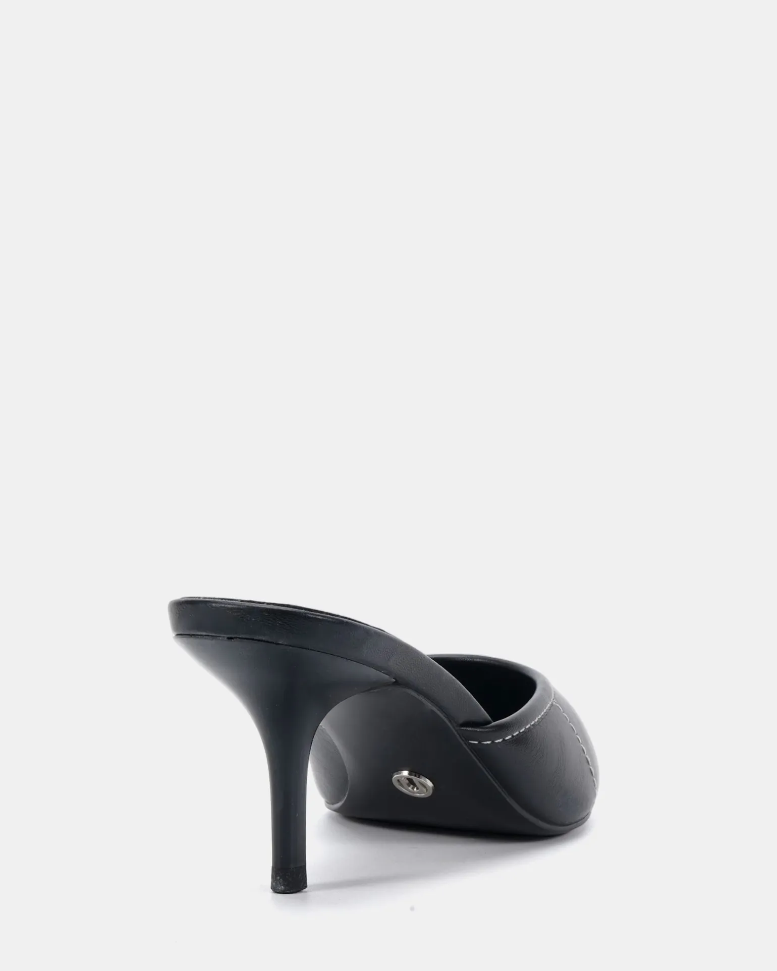 IMPOLITE BLACK Pumps