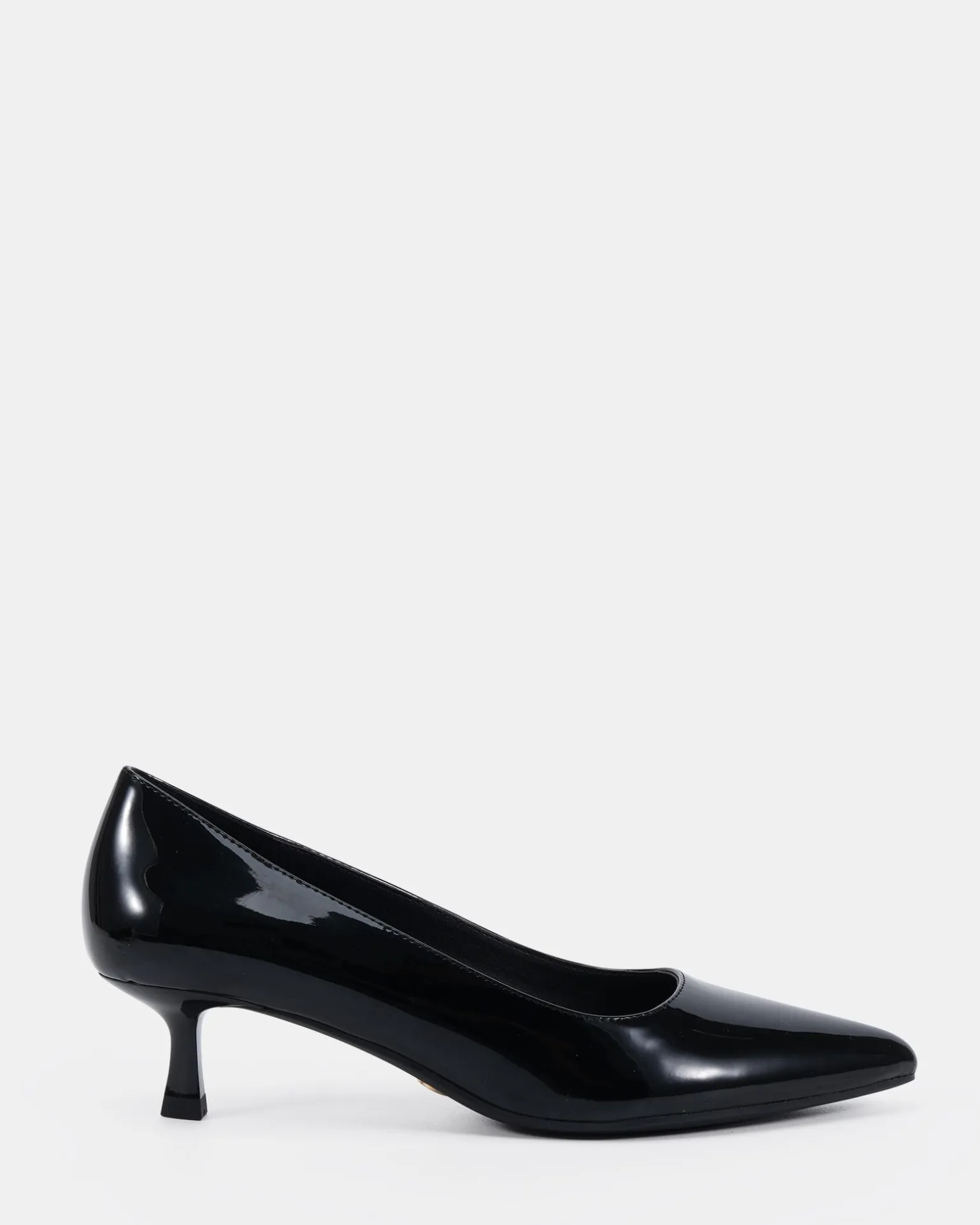 INESSA Black Patent Corporate