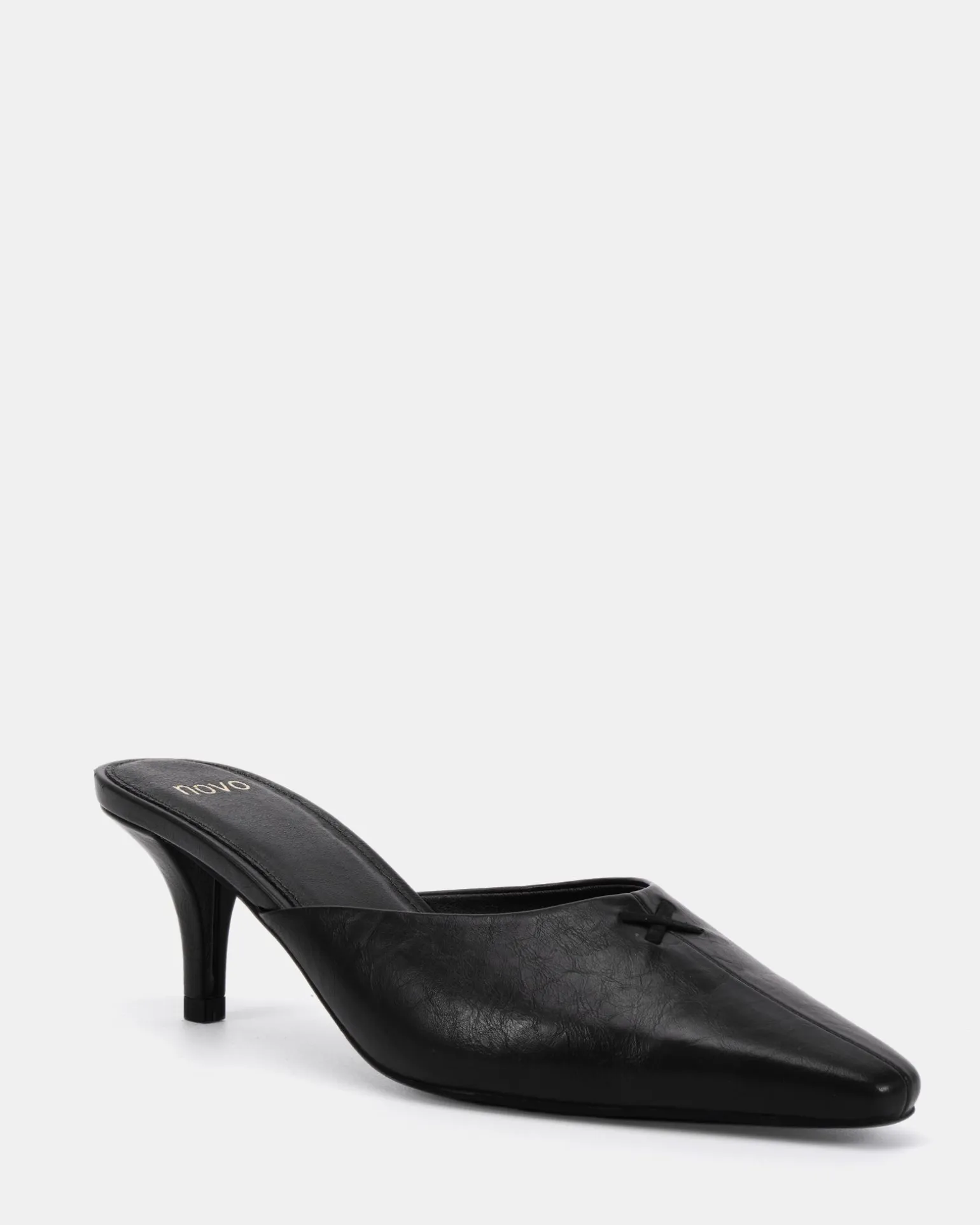 IRVINE BLACK Low Heels