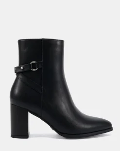 KAMI BLACK Ankle Boots