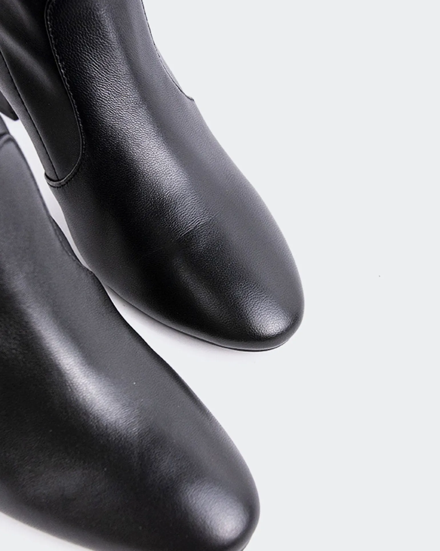 LI-SALFORD Black Leather