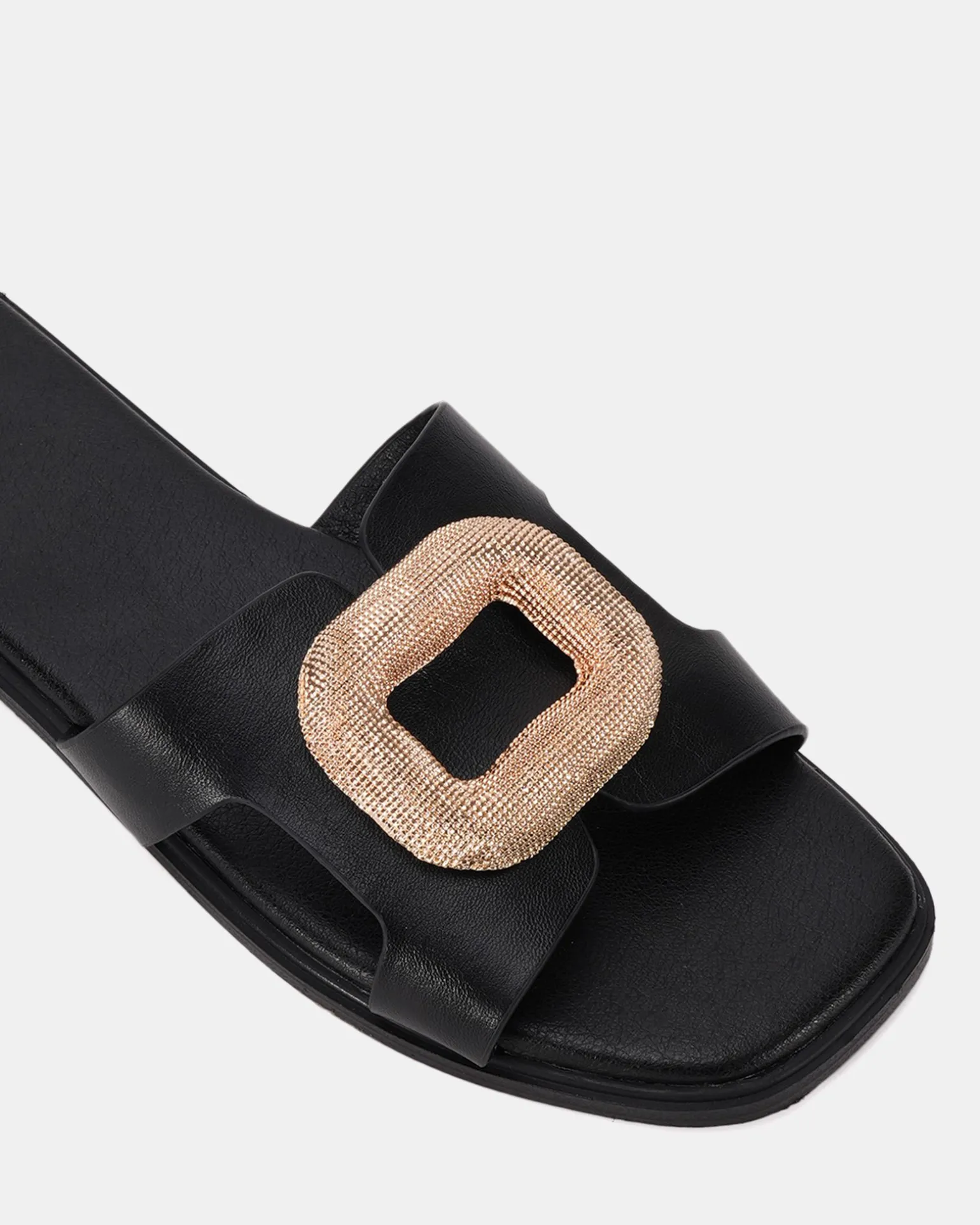 RAYA BLACK Sandals