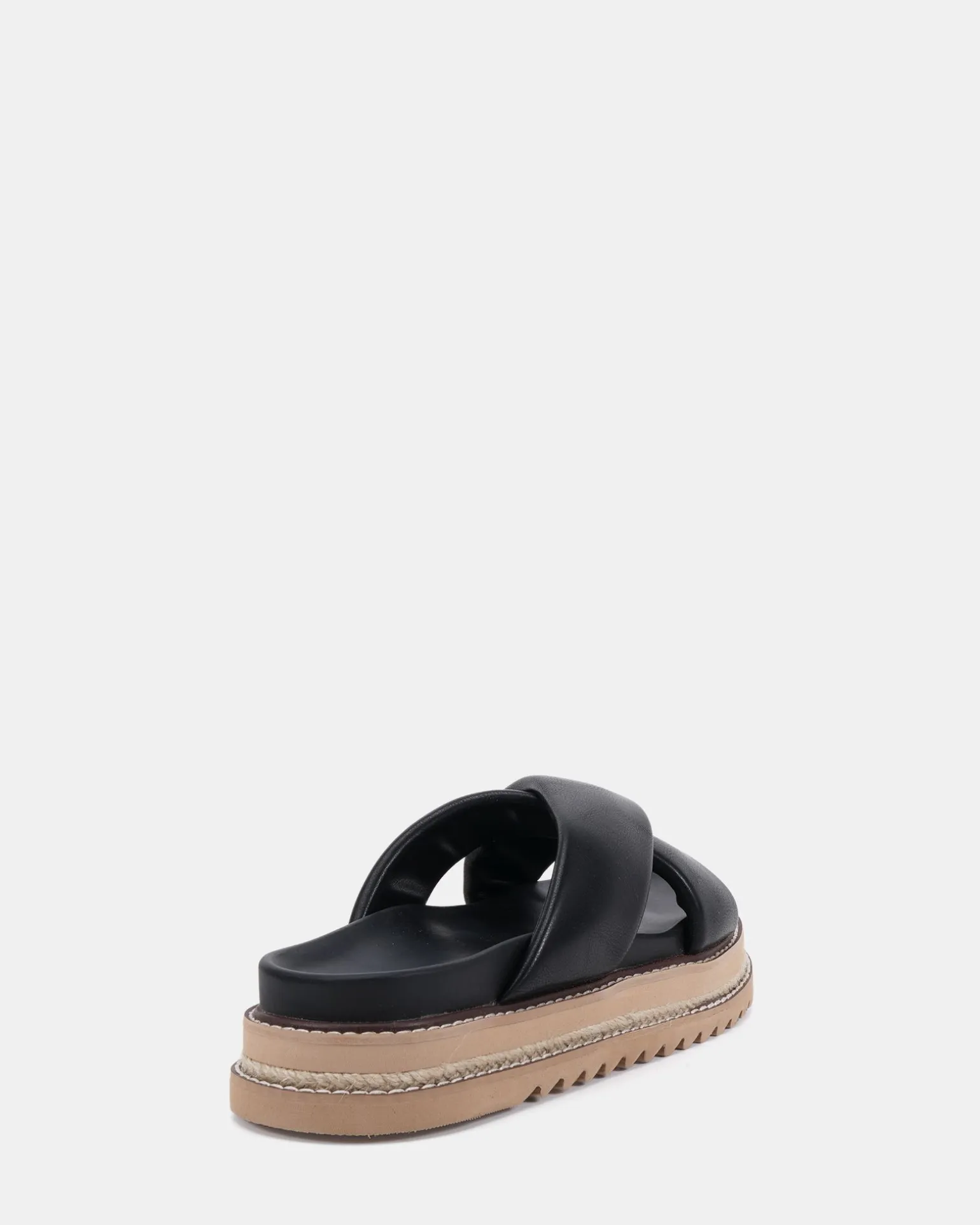 SELENE BLACK Flatform