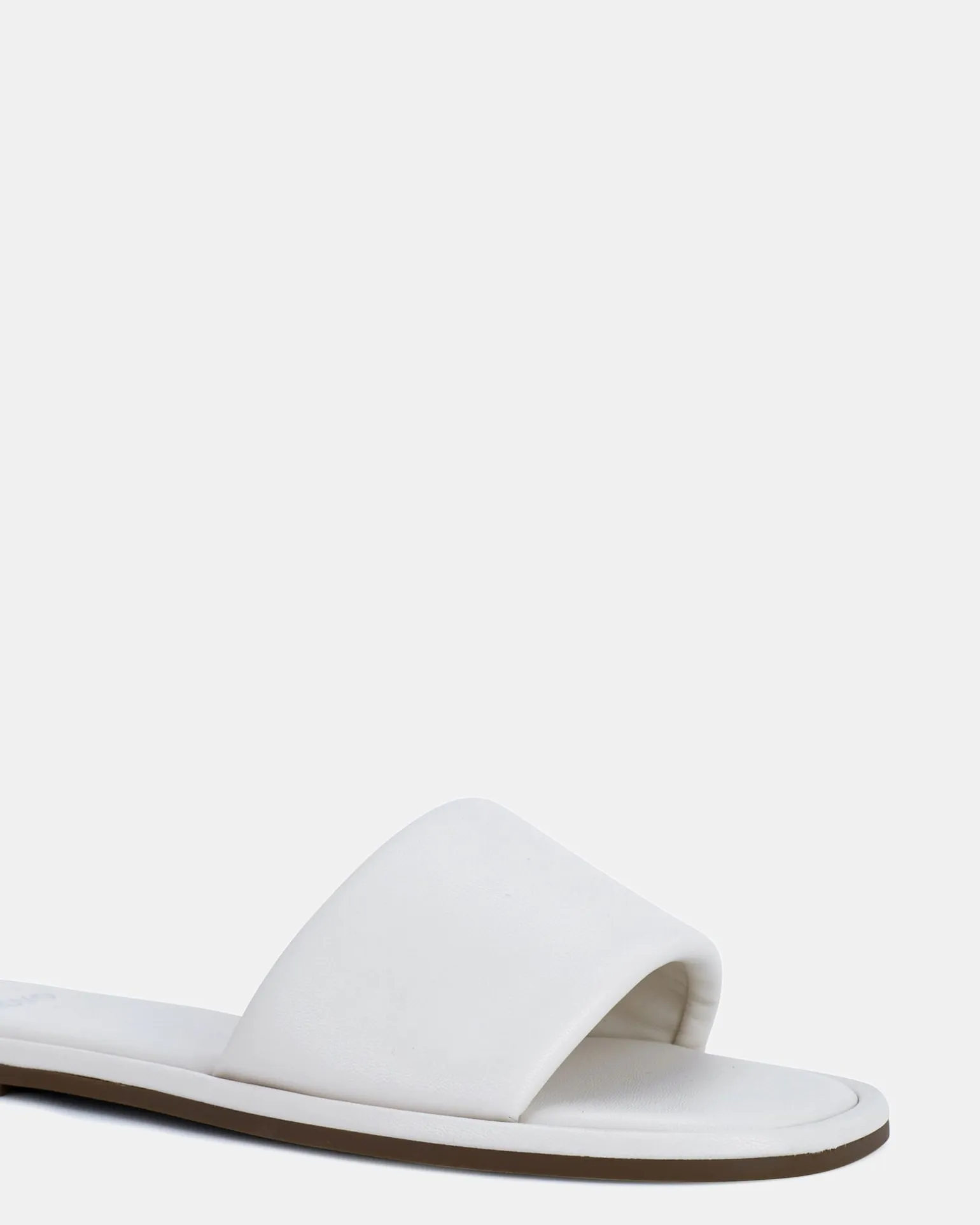 SOLANO CREAM Sandals