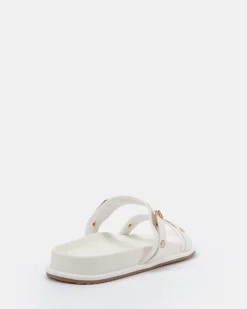 SORAYA WHITE Flat Sandals