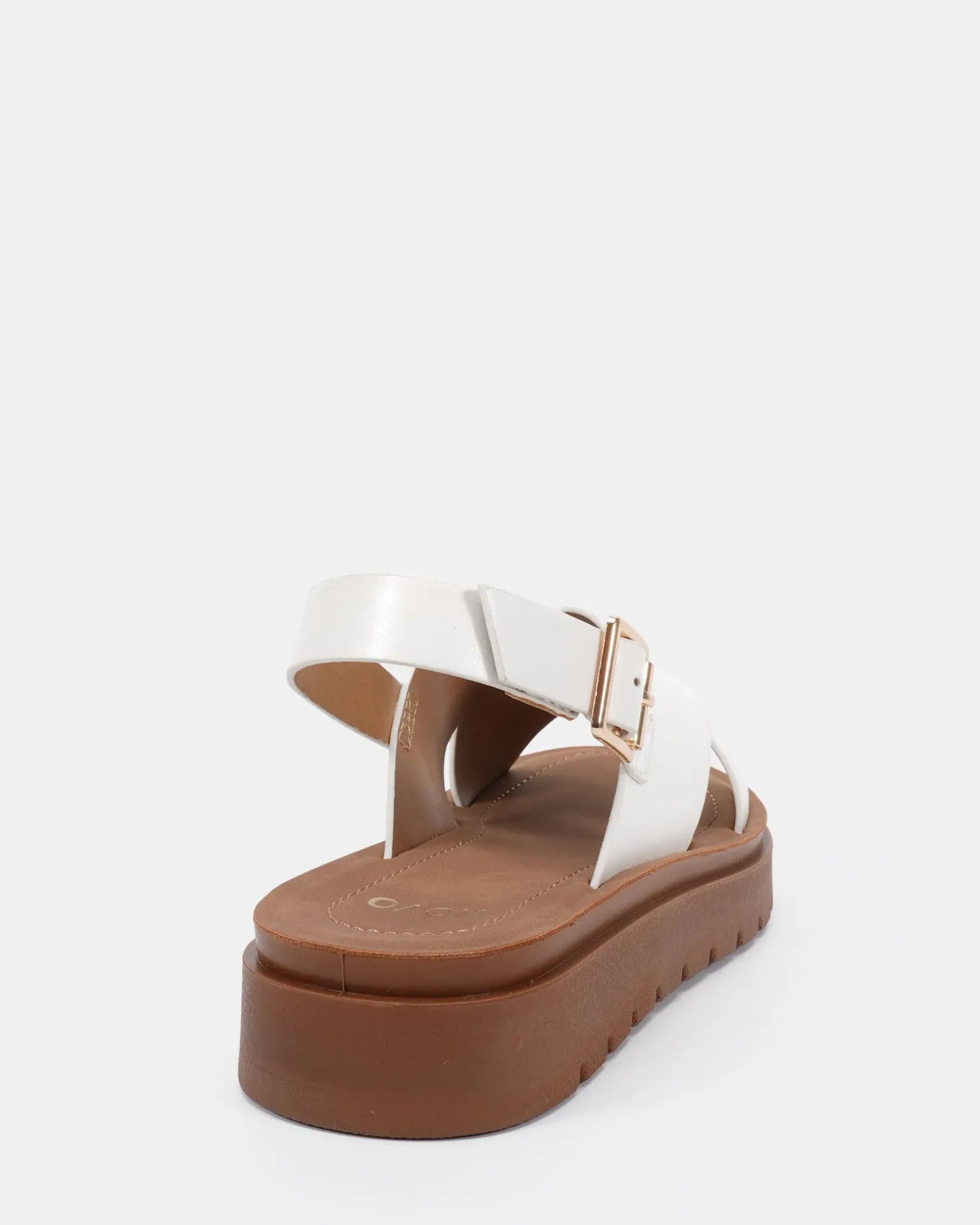 TUNE WHITE Flatform