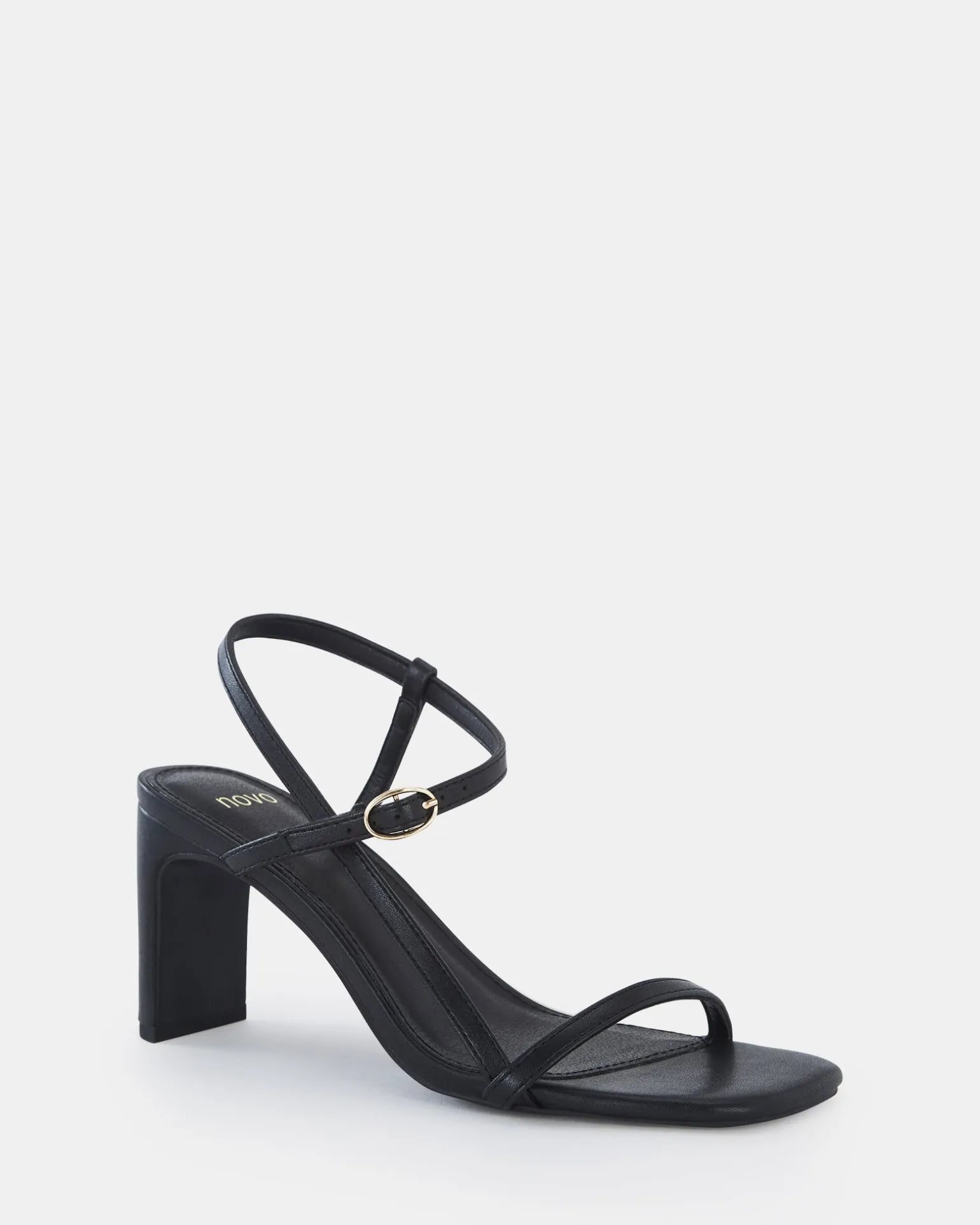 UJALA BLACK Slim Rectangular Heels