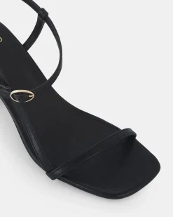 UJALA BLACK Slim Rectangular Heels