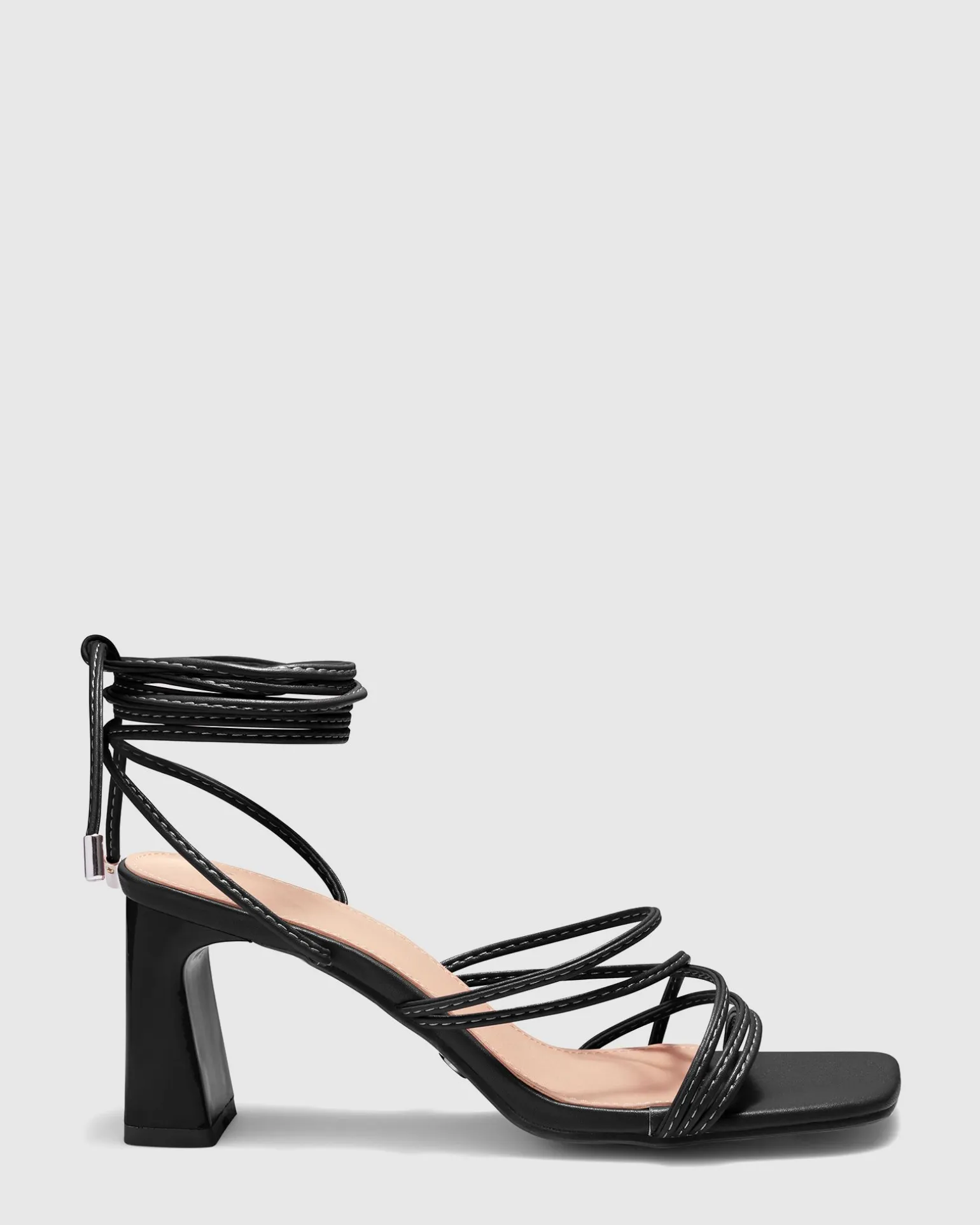 ULANY BLACK