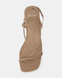 UMBRIA Sand Kitten Heels