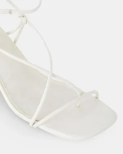 UMBRIA WHITE Kitten Heels