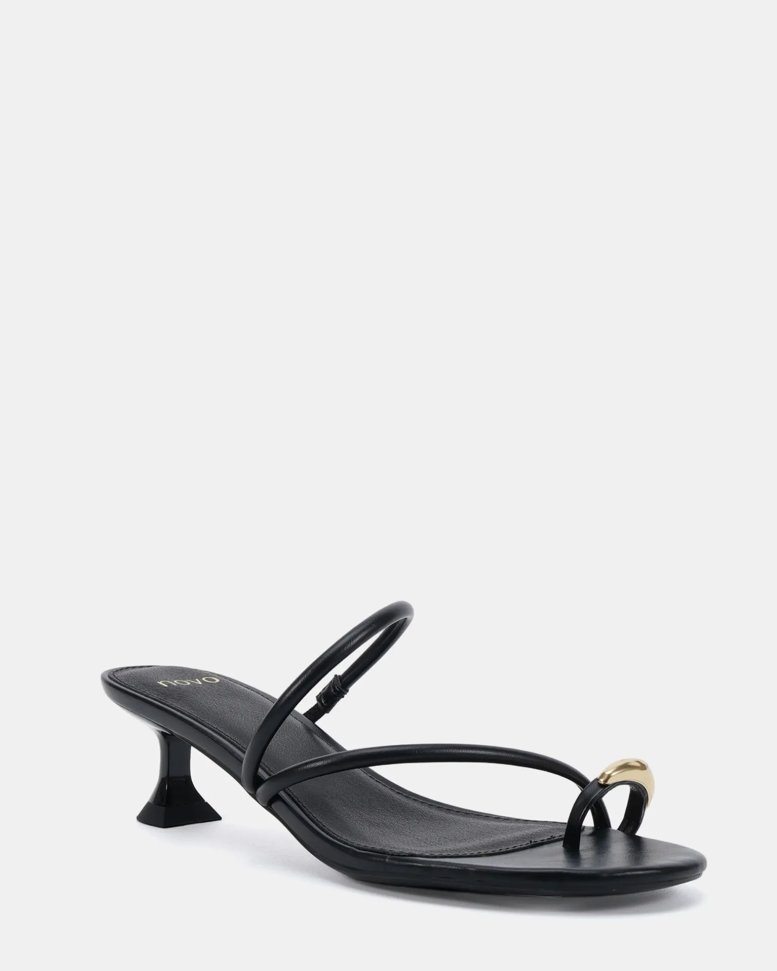 UNITE BLACK Kitten Heels