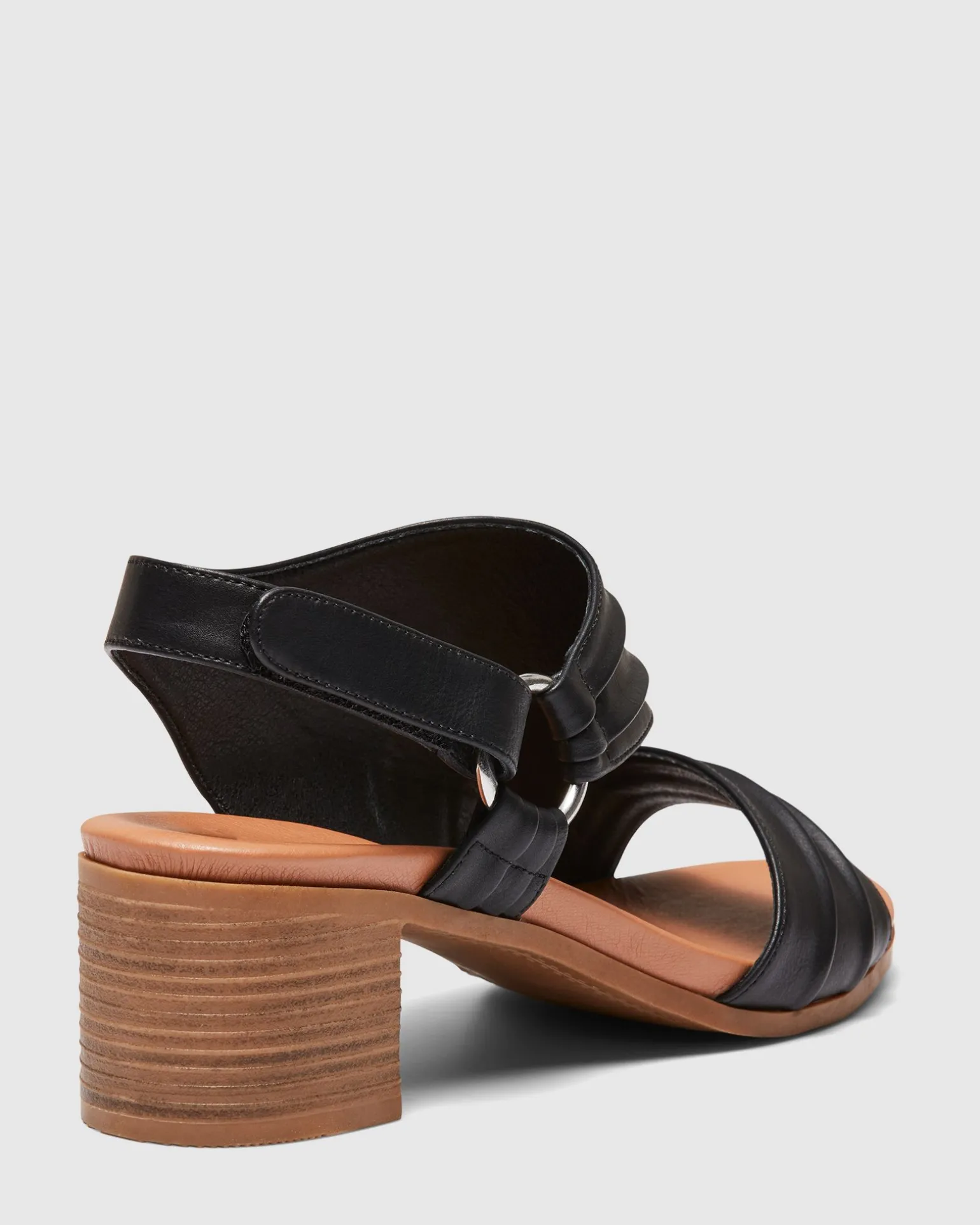 USERA BLACK