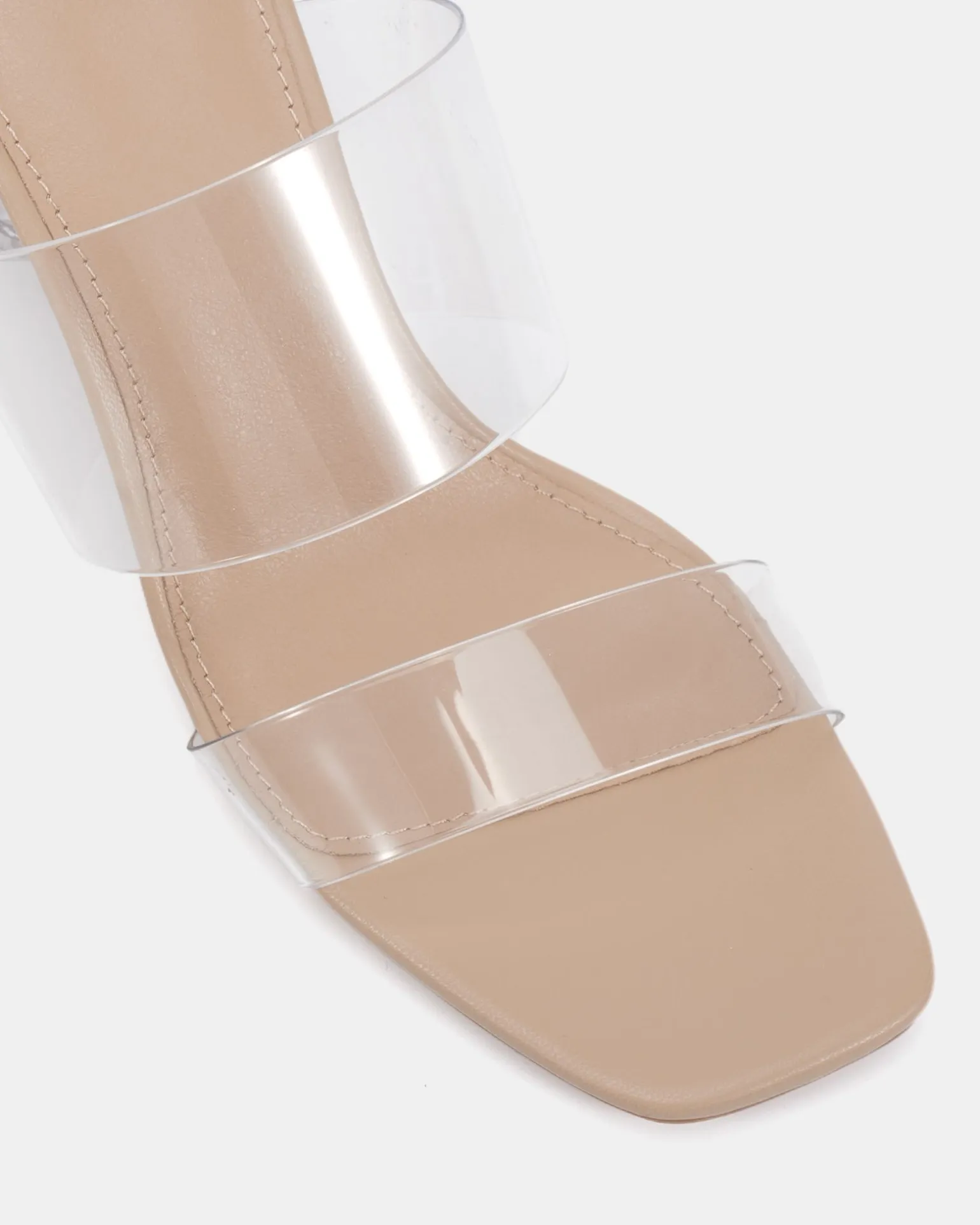 VAUNDY Clear Low Heels