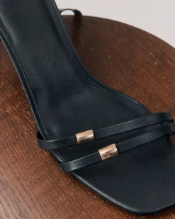 VERONE BLACK Low Heels