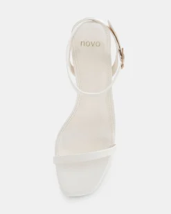 VIOLETA WHITE Low Heels
