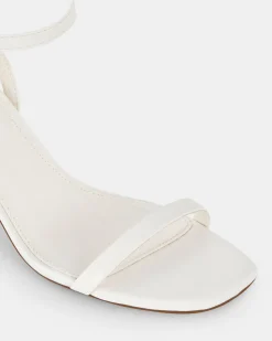 VIOLETA WHITE Low Heels