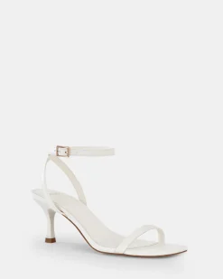 VIOLETA WHITE Low Heels