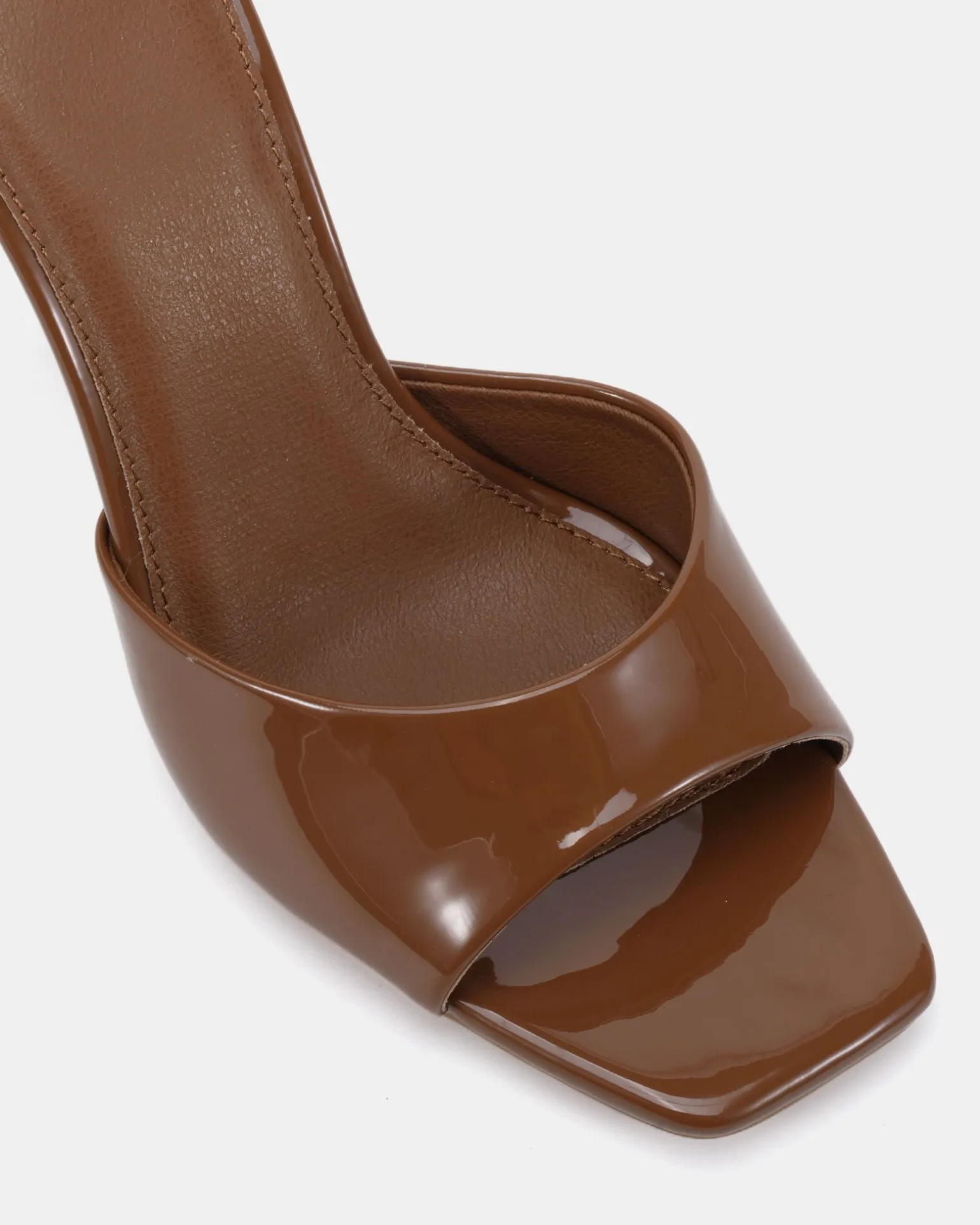 YIRUMA BROWN Stilettos